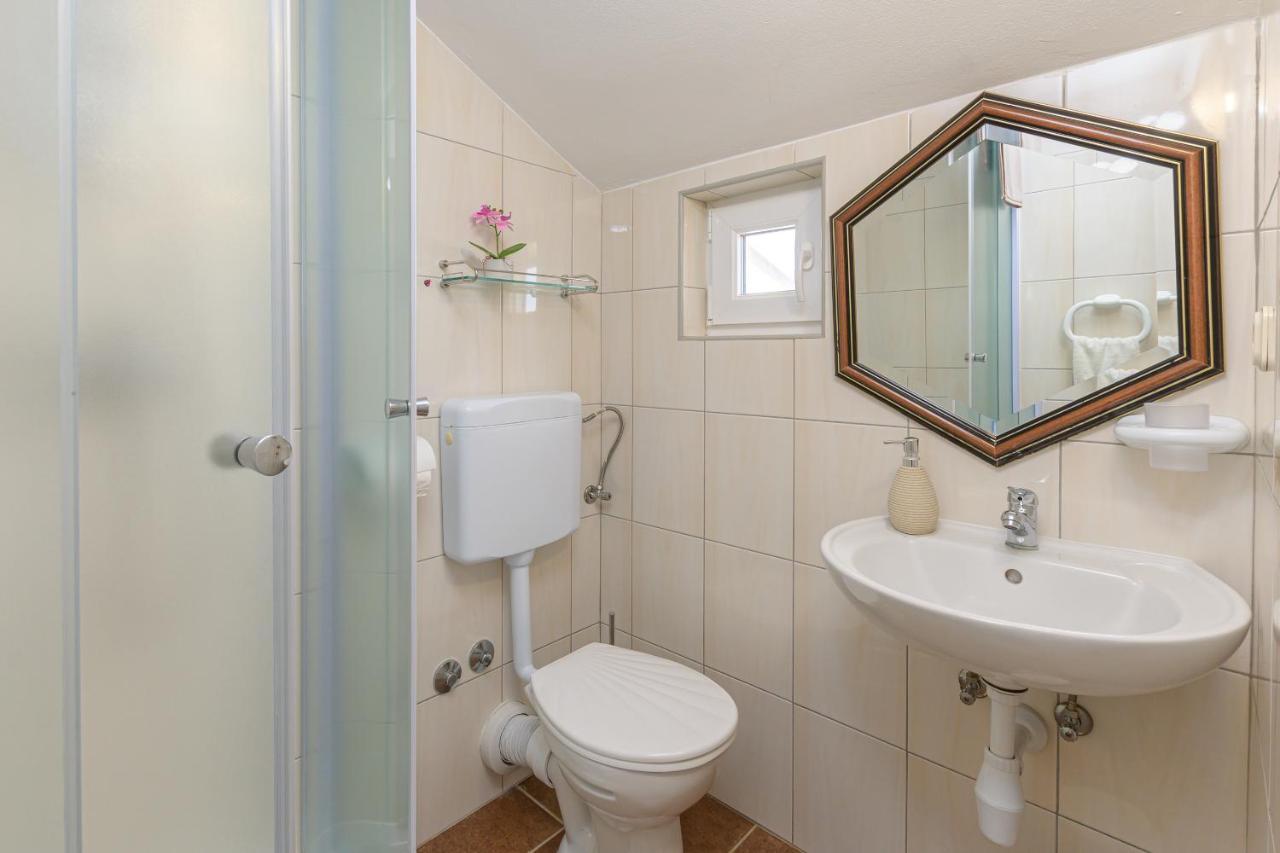 Villa Carla With Private Pool & Kids Playground - Pet Friendly Mutvoran Buitenkant foto