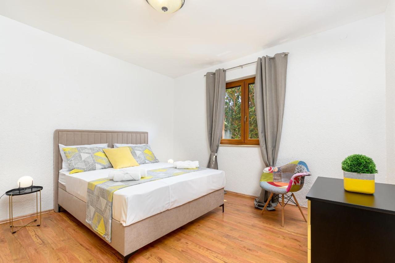 Villa Carla With Private Pool & Kids Playground - Pet Friendly Mutvoran Buitenkant foto