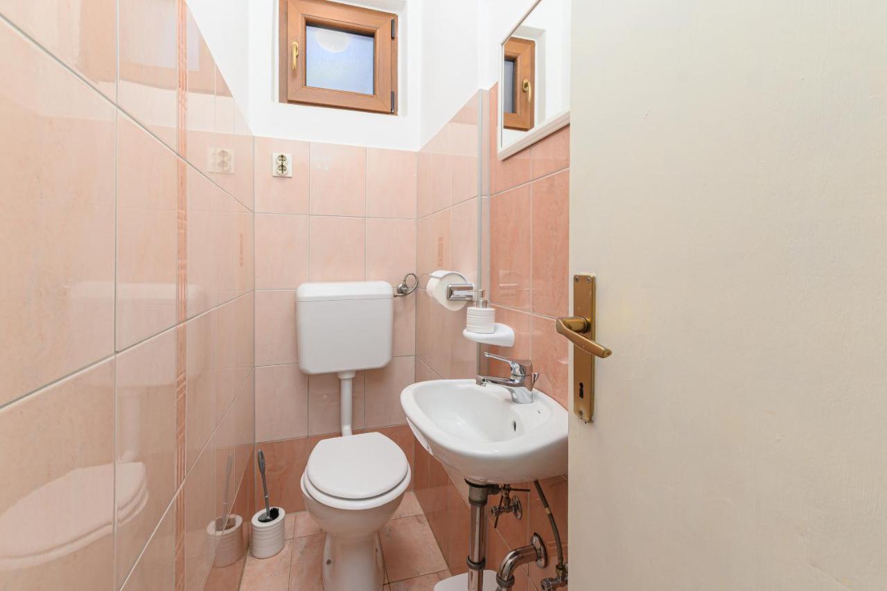 Villa Carla With Private Pool & Kids Playground - Pet Friendly Mutvoran Buitenkant foto